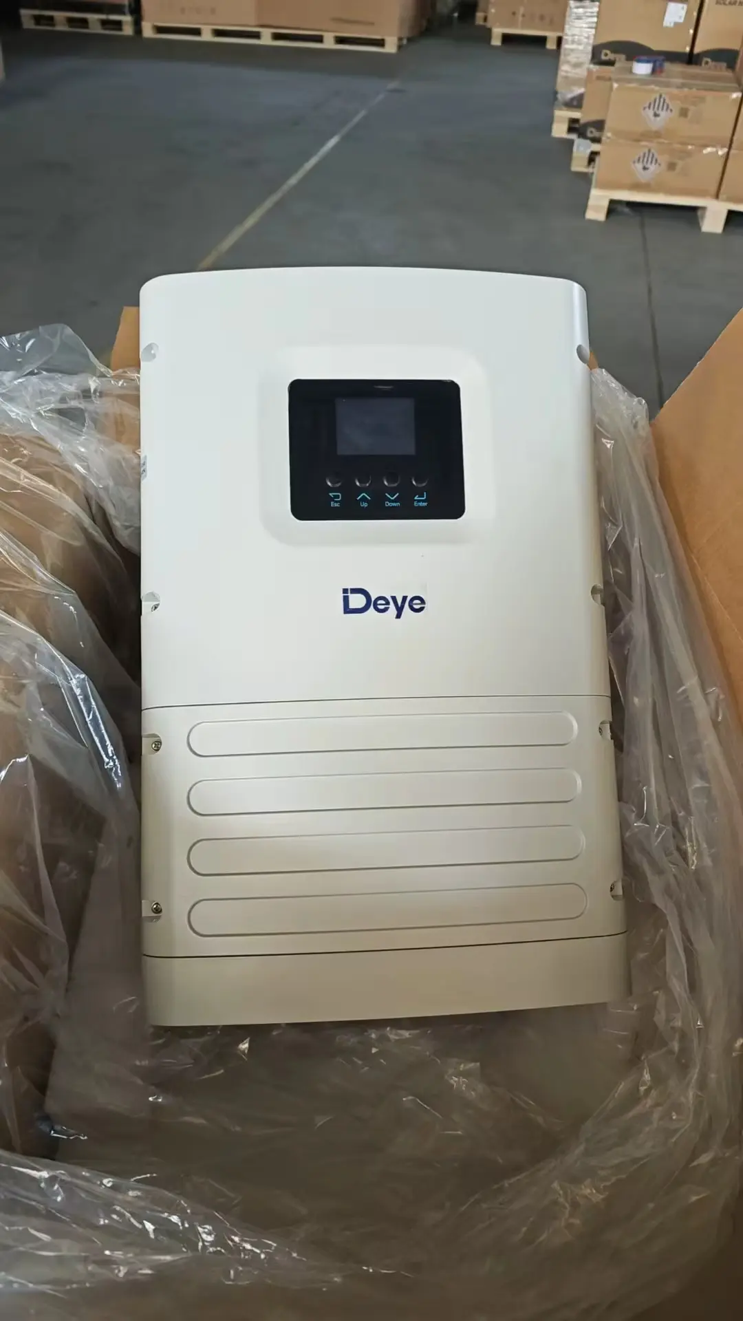Гибридный инвертор DEYE SUN-6K OG02LP1